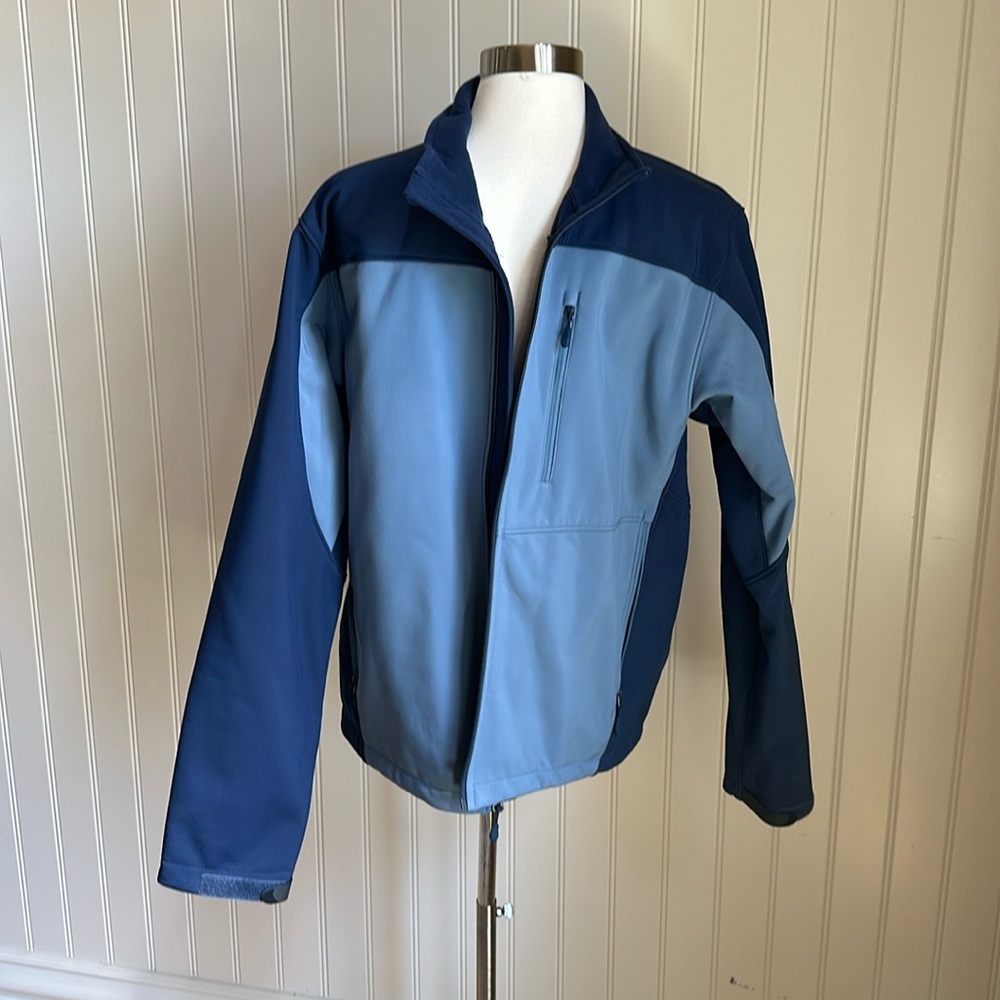 Men’s light weight blue jacket.
